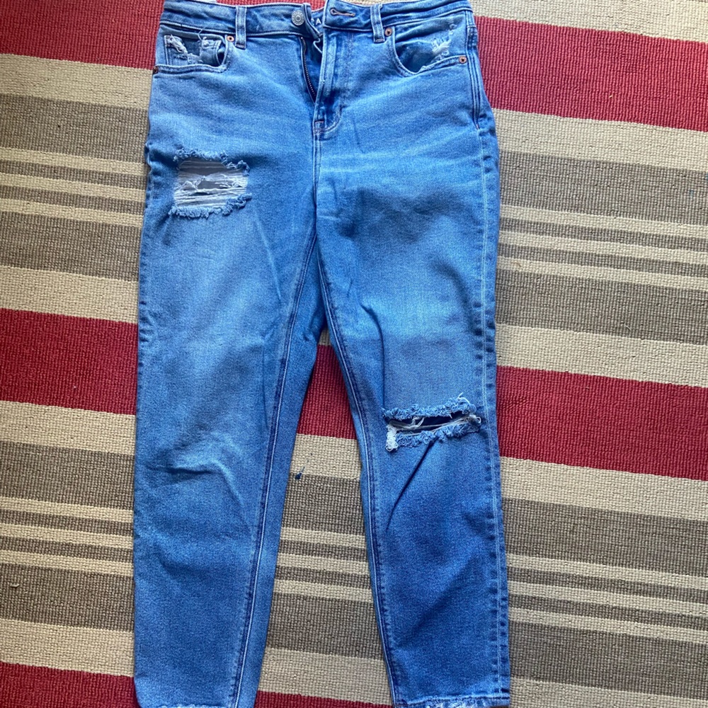 american eagle mom jeans